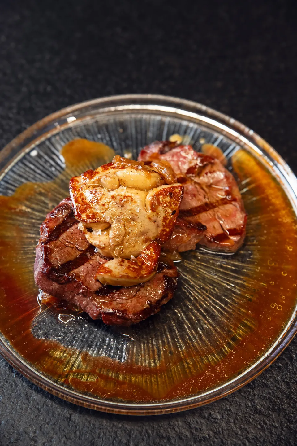 Filet a la brasa amb foie